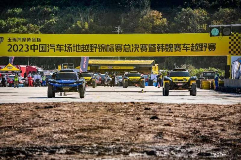 马龙陈梦同框亮相！两人选择不打世乒赛，均通过体测有望出战全运